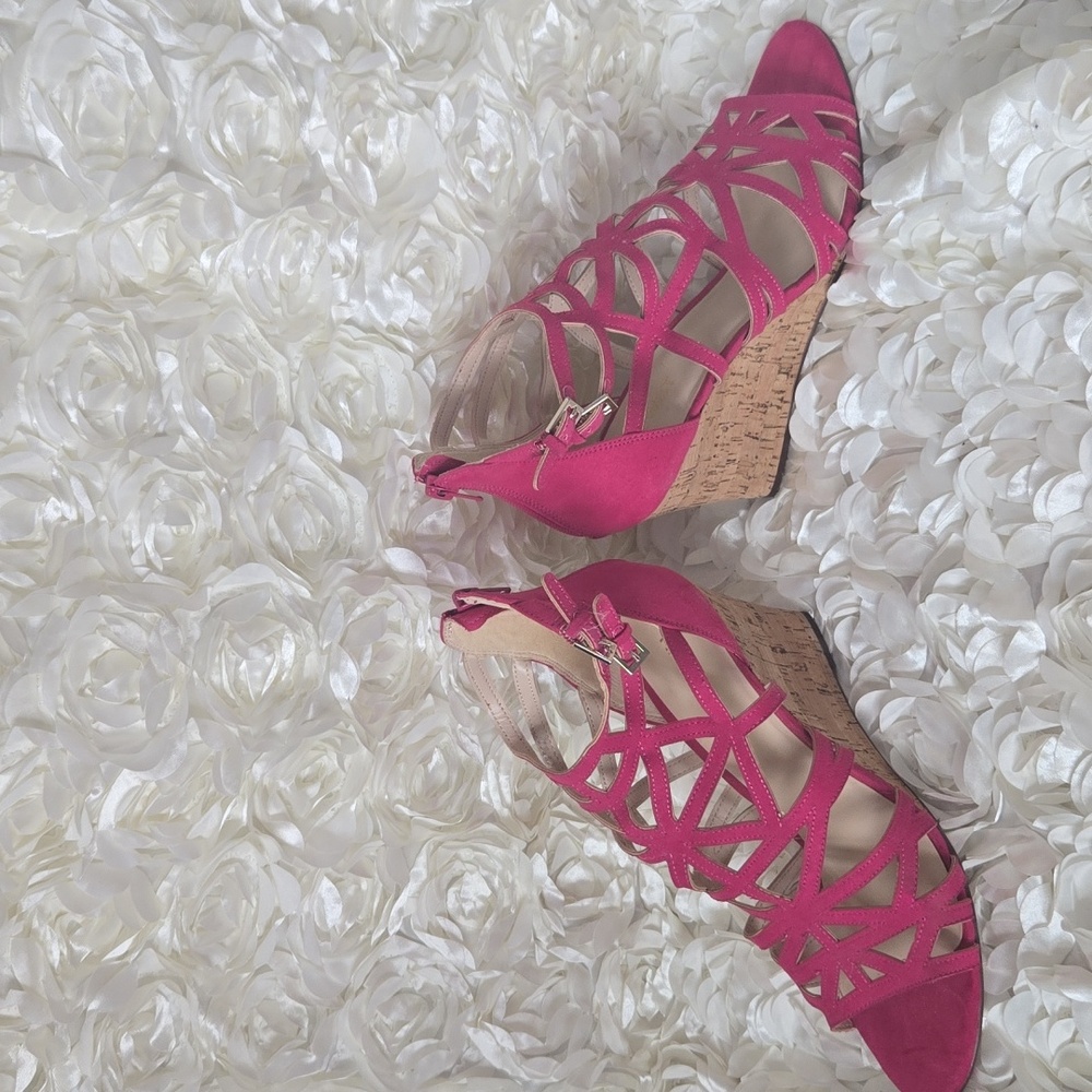 Women's Hot Pink Wedges Size 9 - Picture 6 of 7